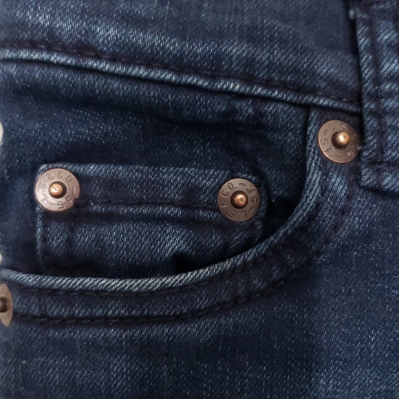 Levi boys size: 5 jeans ๐ - Picture 10 of 16